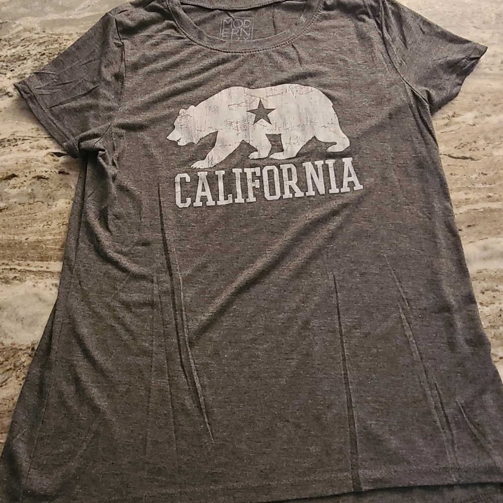Women's shirt